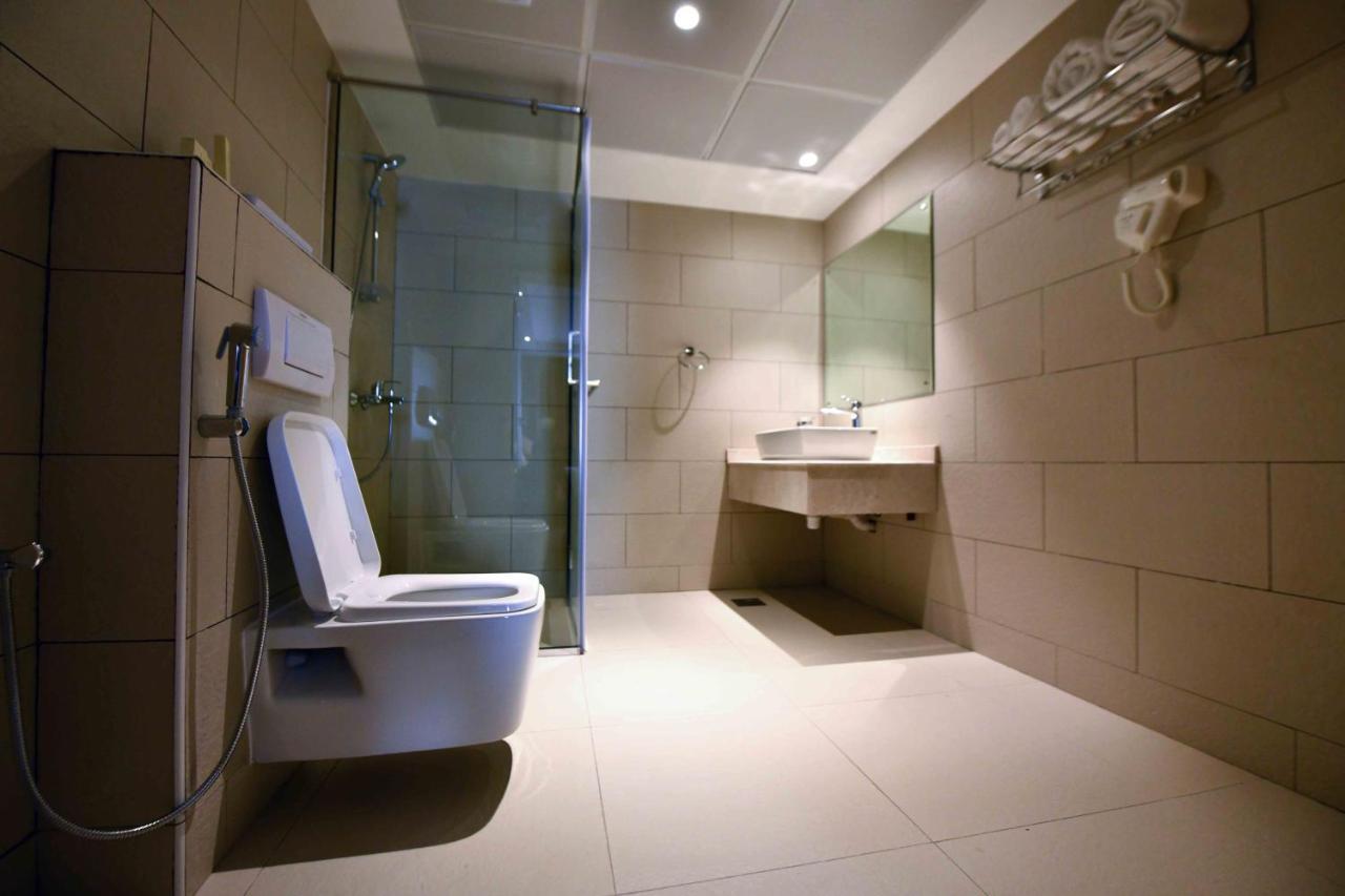Be Inn Hotel Seeb Exterior photo