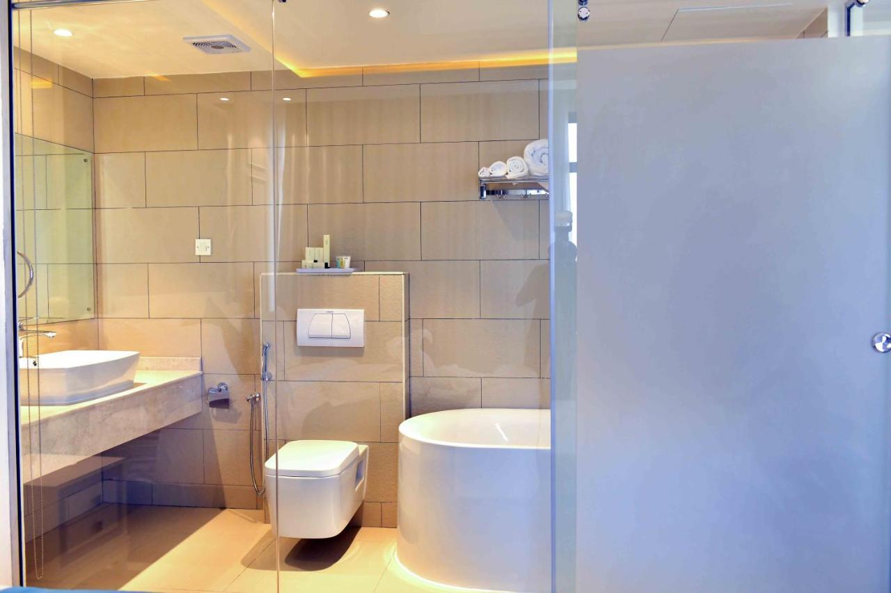 Be Inn Hotel Seeb Exterior photo
